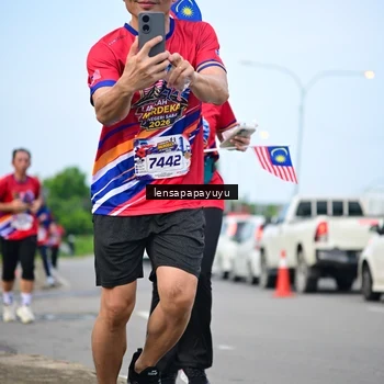 Runner Photo 6009410
