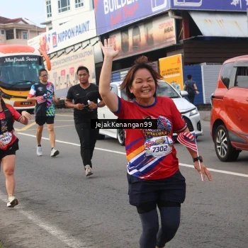 Runner Photo 6009422