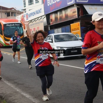 Runner Photo 6009426
