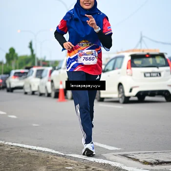Runner Photo 6009428