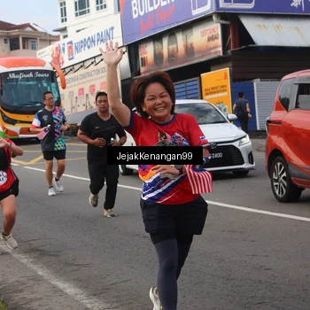 Runner Photo 6009431