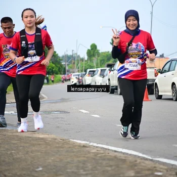 Runner Photo 6009435