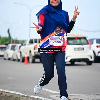 Runner Photo 6009437