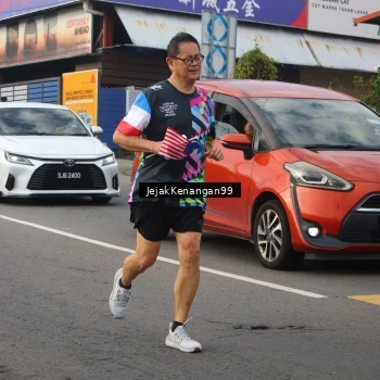 Runner Photo 6009471