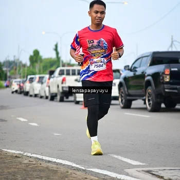 Runner Photo 6009472