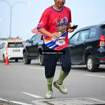 Runner Photo 6009475