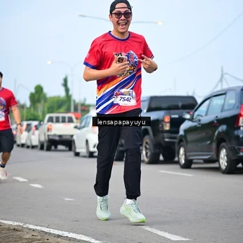 Runner Photo 6009487