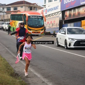 Runner Photo 6009497