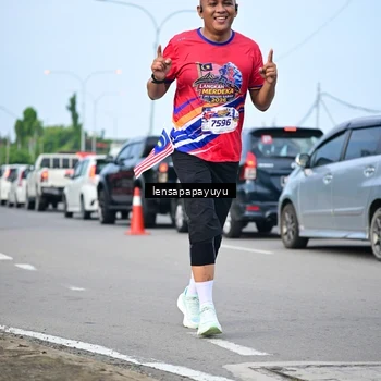 Runner Photo 6009517