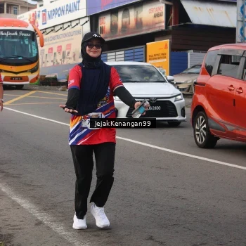 Runner Photo 6009535