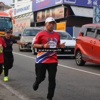 Runner Photo 6009555