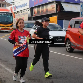 Runner Photo 6009587
