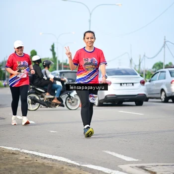 Runner Photo 6009590