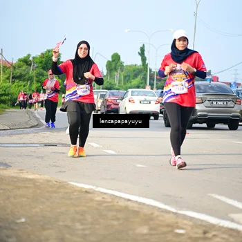 Runner Photo 6009604