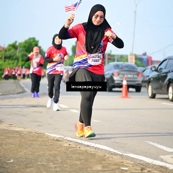 Runner Photo 6009607