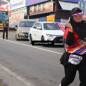 Runner Photo 6009635