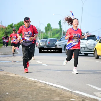 Runner Photo 6009641