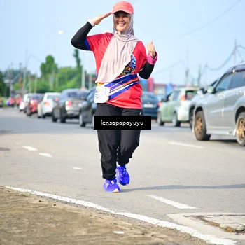 Runner Photo 6009643
