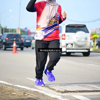 Runner Photo 6009646