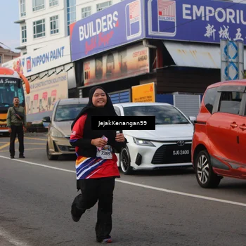 Runner Photo 6009647