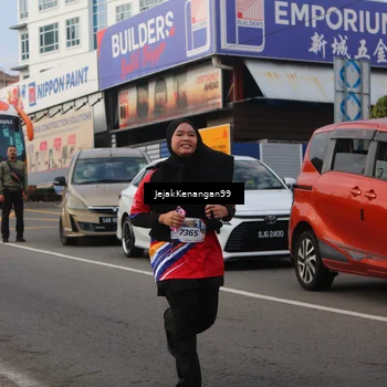 Runner Photo 6009651