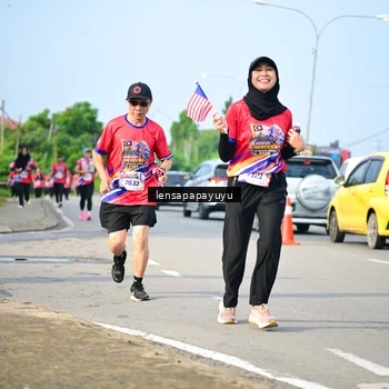 Runner Photo 6009653