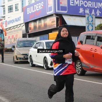 Runner Photo 6009664
