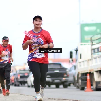 Runner Photo 6009673