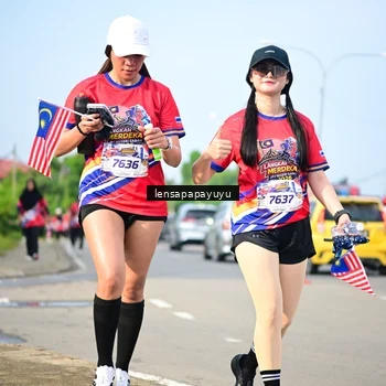 Runner Photo 6009680