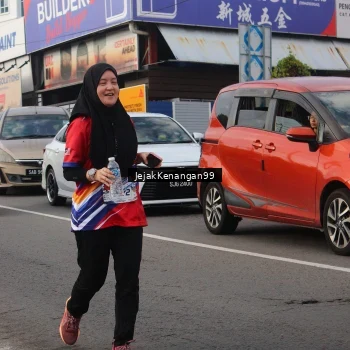 Runner Photo 6009685