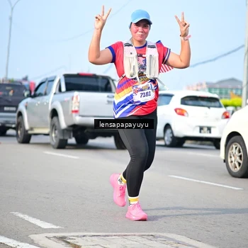 Runner Photo 6009689