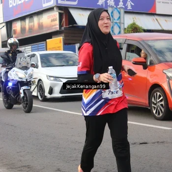Runner Photo 6009690
