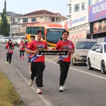 Runner Photo 6009695