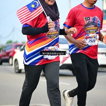 Runner Photo 6009698