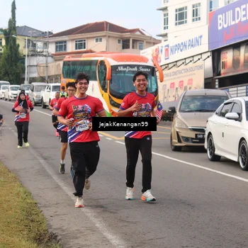 Runner Photo 6009699