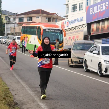 Runner Photo 6009712