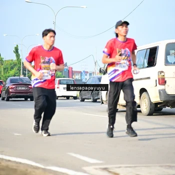 Runner Photo 6009760