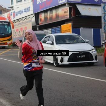 Runner Photo 6009764
