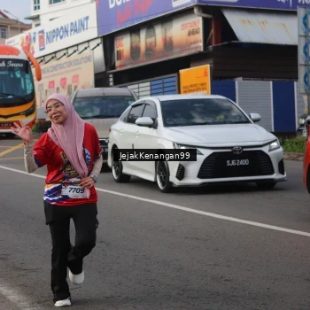 Runner Photo 6009774