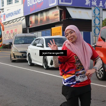 Runner Photo 6009780