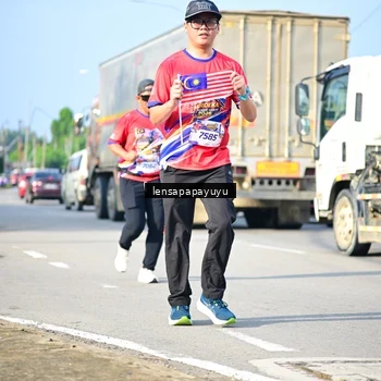 Runner Photo 6009786