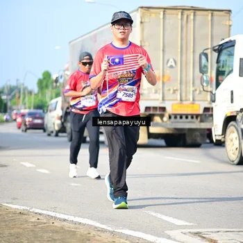 Runner Photo 6009797