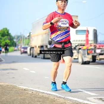 Runner Photo 6009810