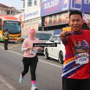 Runner Photo 6009811