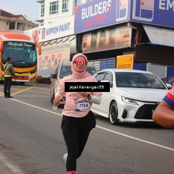 Runner Photo 6009814