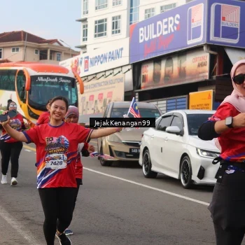Runner Photo 6009845