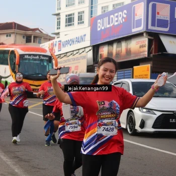 Runner Photo 6009851
