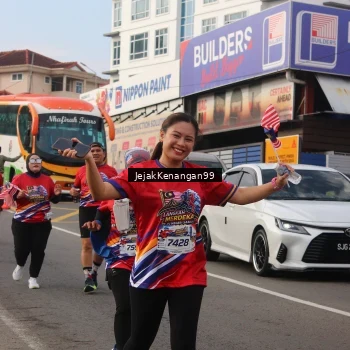 Runner Photo 6009853