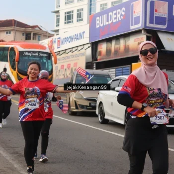 Runner Photo 6009854