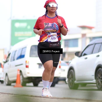 Runner Photo 6009868